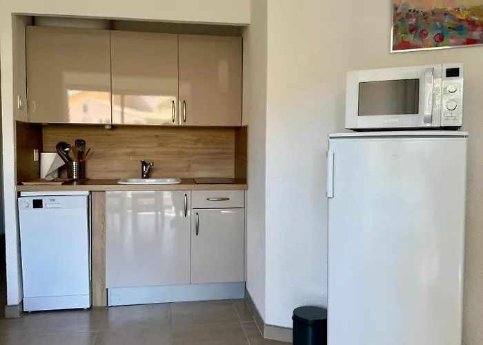 Daire Le Petit Port - 2pers - Histoire De Cles